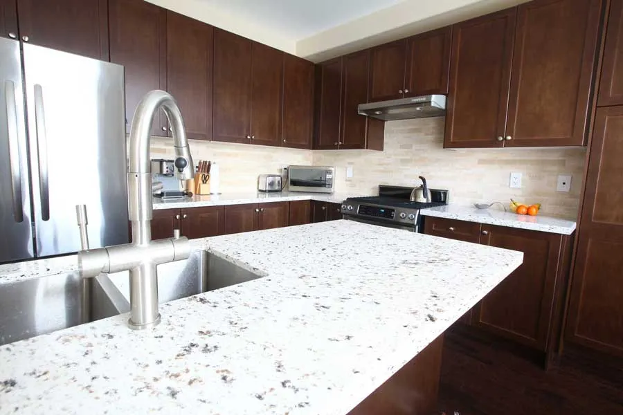 Key Benefits of Professional Quartz Countertop Installation in Hallandale Beach, FL Key Benefits of Professional Quartz Countertop Installation in Hallandale Beach, FL