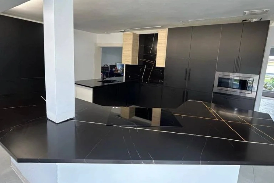 Professional Custom Countertop in Hallandale Beach, FL Professional Custom Countertop in Hallandale Beach, FL